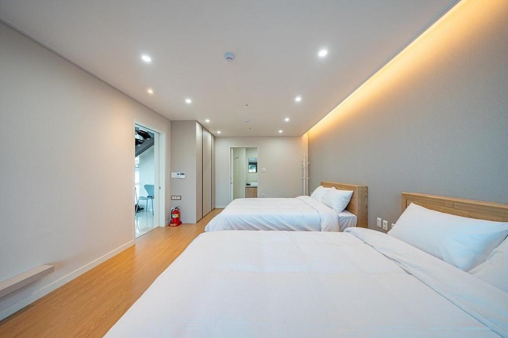 Jecheon The Shine Cheongpung Hotel Szoba fotó