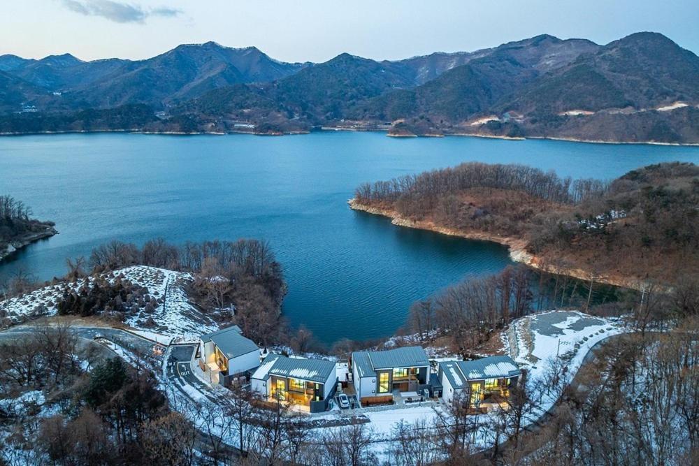 Jecheon The Shine Cheongpung Hotel Kültér fotó